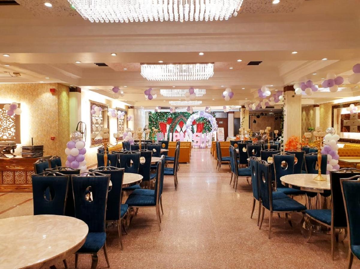 Hotel Jageer Palace New Delhi Buitenkant foto