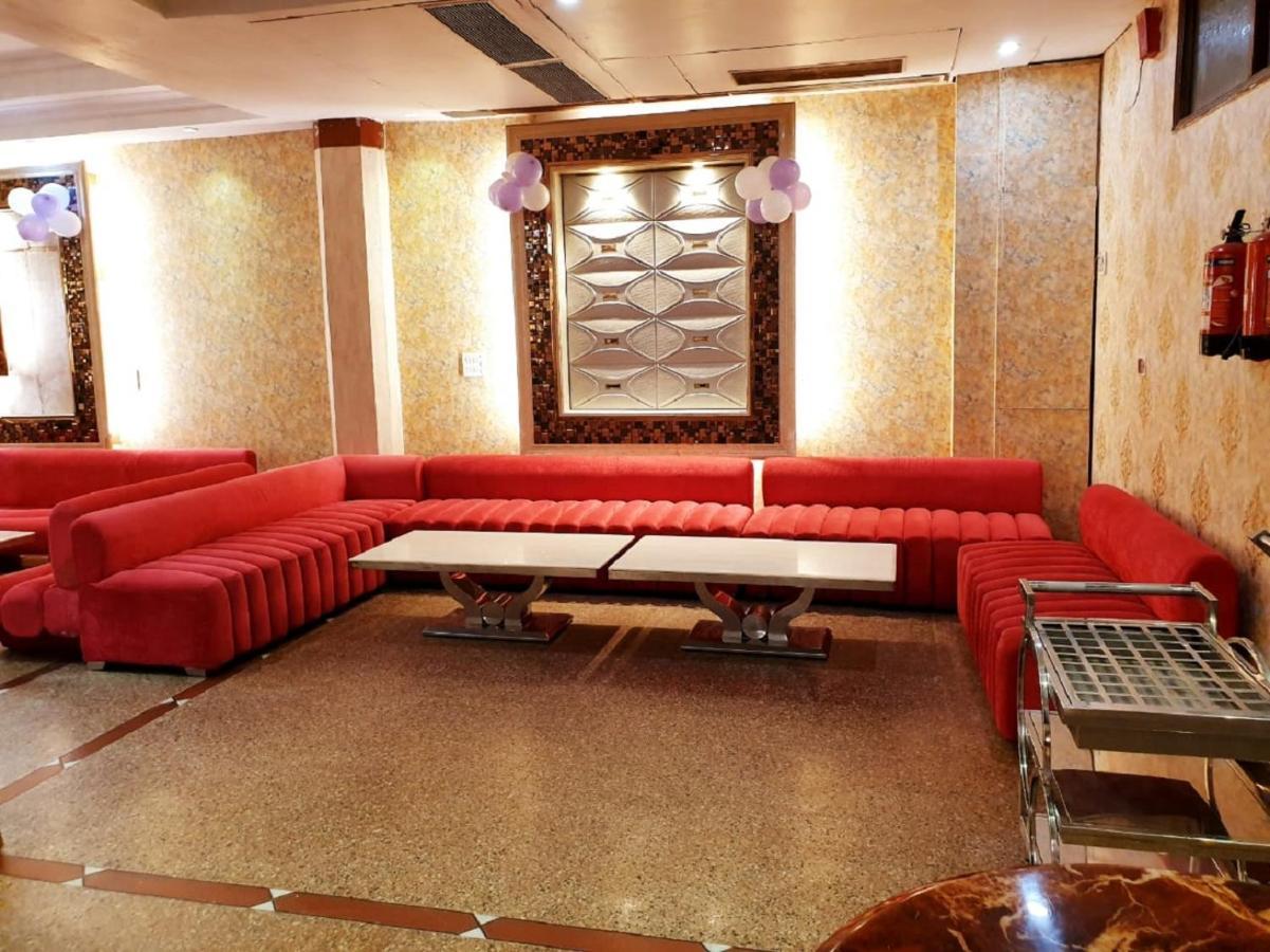Hotel Jageer Palace New Delhi Buitenkant foto