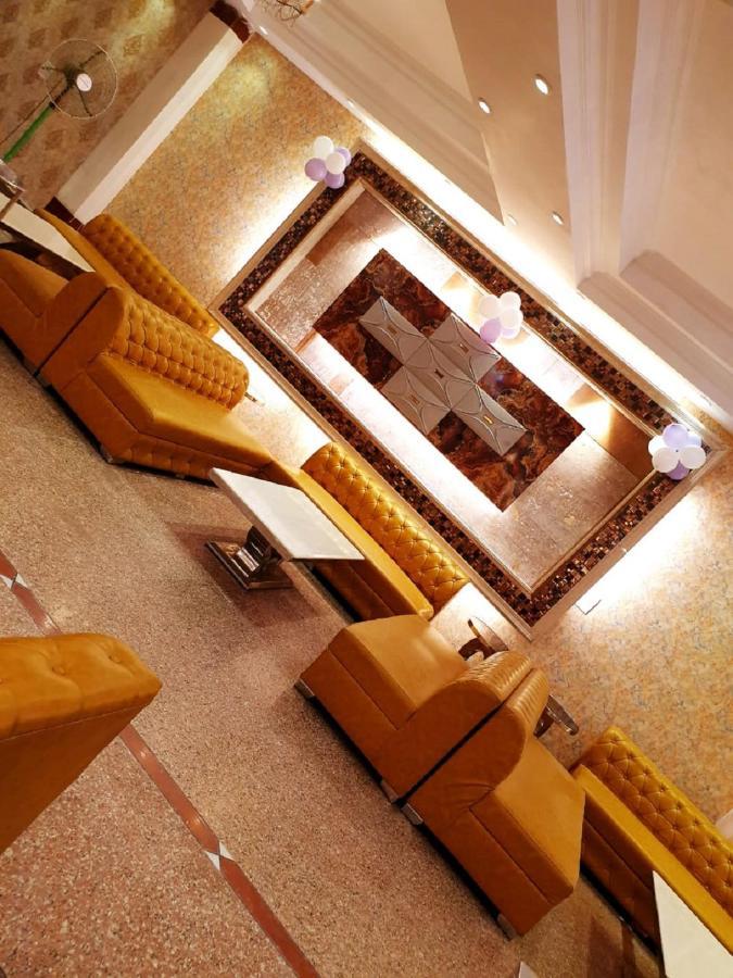 Hotel Jageer Palace New Delhi Buitenkant foto