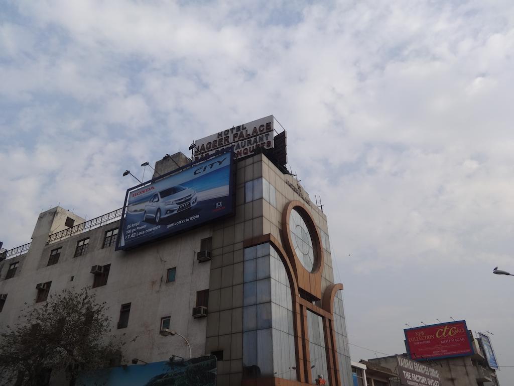 Hotel Jageer Palace New Delhi Buitenkant foto