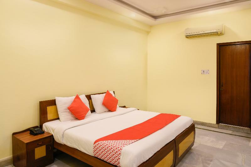 Hotel Jageer Palace New Delhi Buitenkant foto